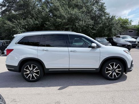 Used 2022 Honda Pilot Touring image 5