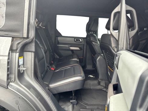 Used 2022 Ford Bronco Badlands image 23