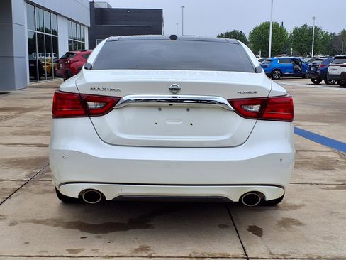 Used 2017 Nissan Maxima Platinum FWD image 23