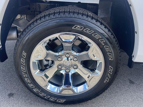 Used 2026 RAM 1500 Big Horn AWD/4WD image 11