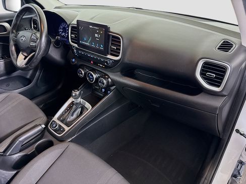 Used 2020 Hyundai Venue SEL w/ Convenience + Premium Package image 30