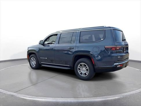 New 2024 Jeep Wagoneer 4WD w/ HD Trailer Tow Package image 6