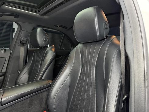 Used 2019 Mercedes-Benz E 300 image 30