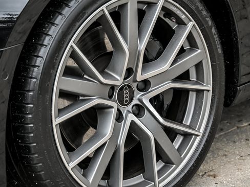 Used 2024 Audi S4 Prestige AWD/4WD image 8