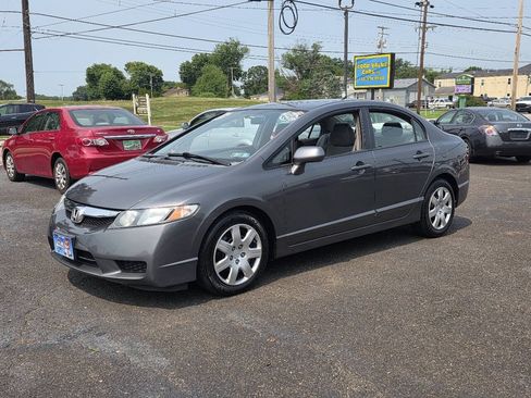 Used 2009 Honda Civic LX image 2