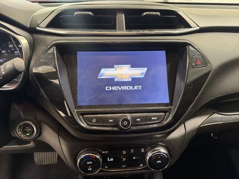 Used 2023 Chevrolet TrailBlazer LT w/ Convenience Package FWD image 17