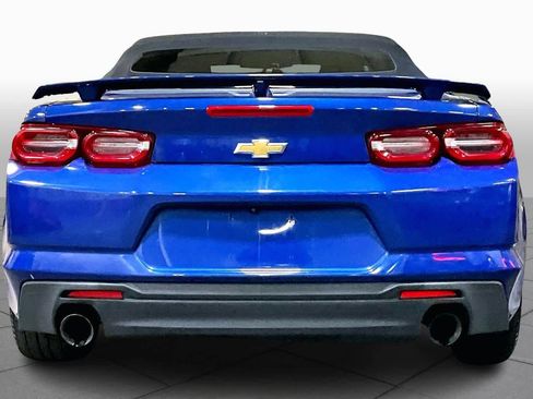 Used 2020 Chevrolet Camaro LT image 4