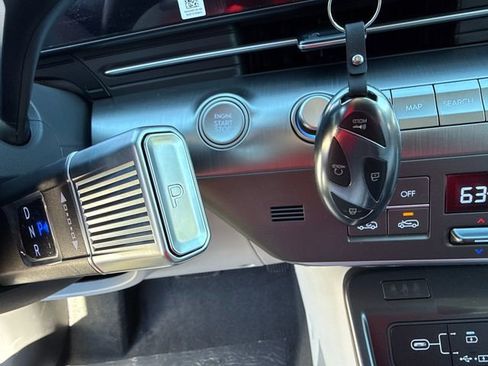 New 2026 Hyundai Kona SEL Premium image 31