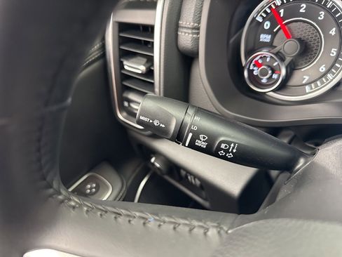 Used 2023 RAM 1500 Laramie AWD/4WD image 21