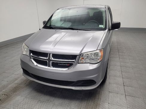 Used 2017 Dodge Grand Caravan SE w/ Power Window Group FWD image 15