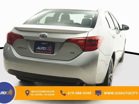 Used 2017 Toyota Corolla SE w/ Carpet Mat Package (TMS) FWD image 10
