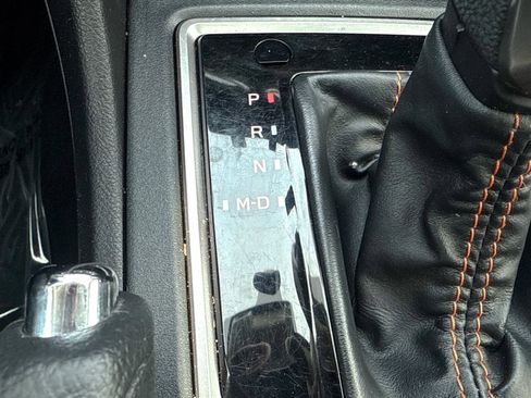 Used 2020 Subaru Crosstrek 2.0i Limited w/ Moonroof Package w/Navigation image 35