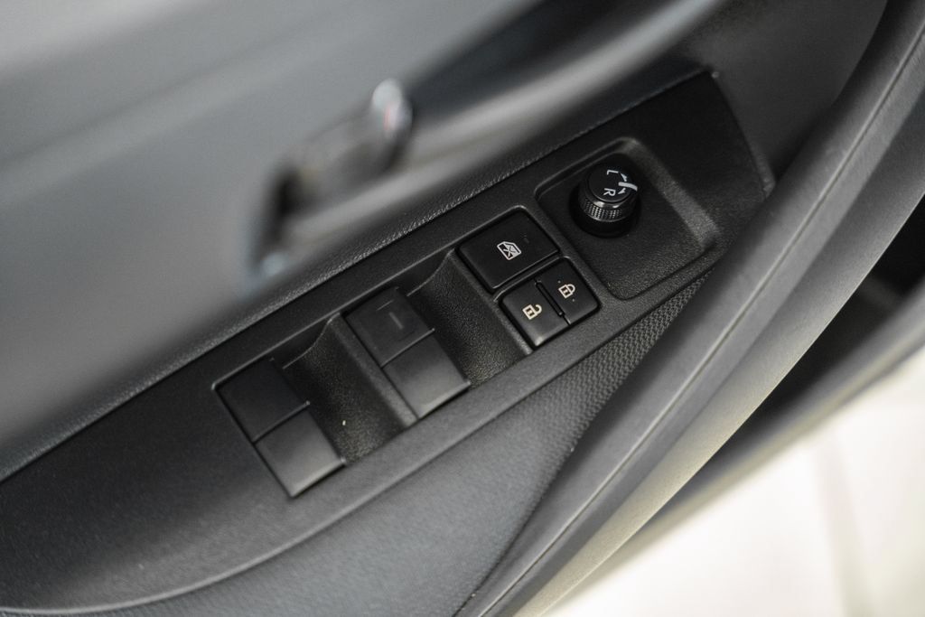 Used 2025 Toyota Corolla LE w/ LE Premium Package FWD image 34