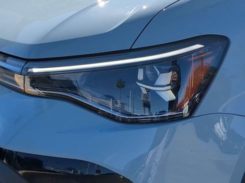 New 2026 Volkswagen Taos SE image 7