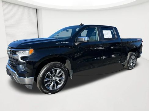 Used 2023 Chevrolet Silverado 1500 LT AWD/4WD image 1