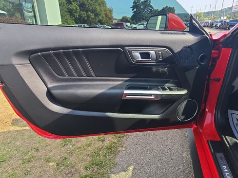 Used 2022 Ford Mustang GT Premium w/ Ford Safe & Smart Package image 16