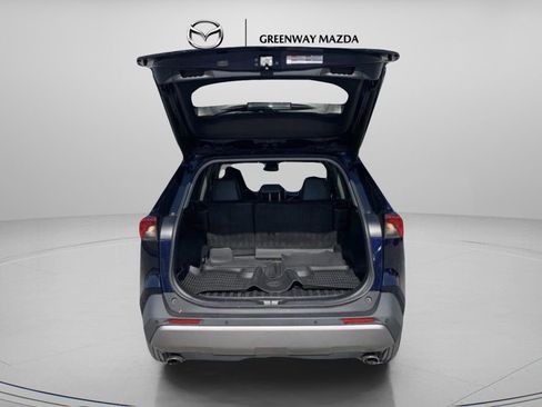 Used 2022 Toyota RAV4 Limited image 38