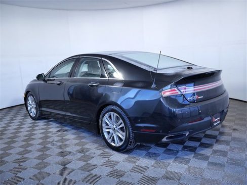 Used 2013 Lincoln MKZ Base image 6