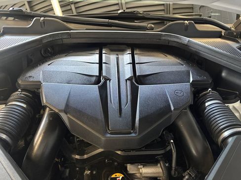 Used 2023 Genesis GV80 3.5T AWD/4WD image 17