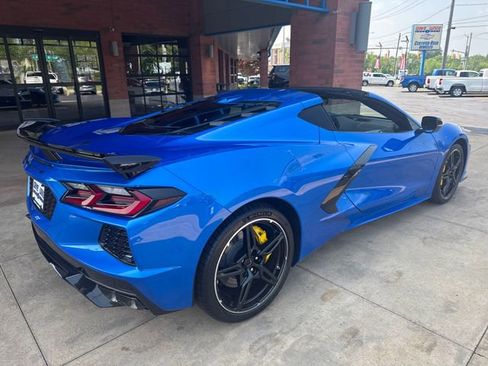 Used 2025 Chevrolet Corvette Stingray Coupe w/ Z51 Performance Package image 10