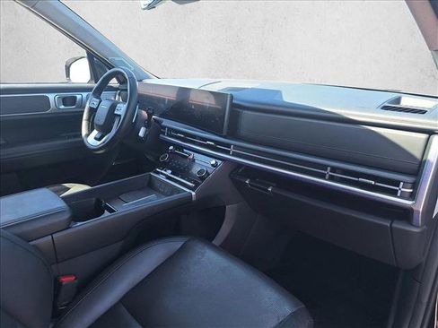 Used 2024 Hyundai Santa Fe Limited FWD image 19