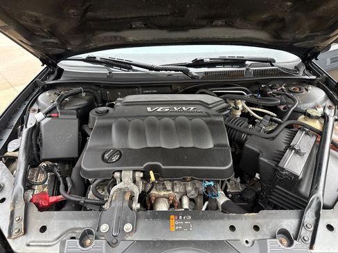 Used 2014 Chevrolet Impala LT image 18