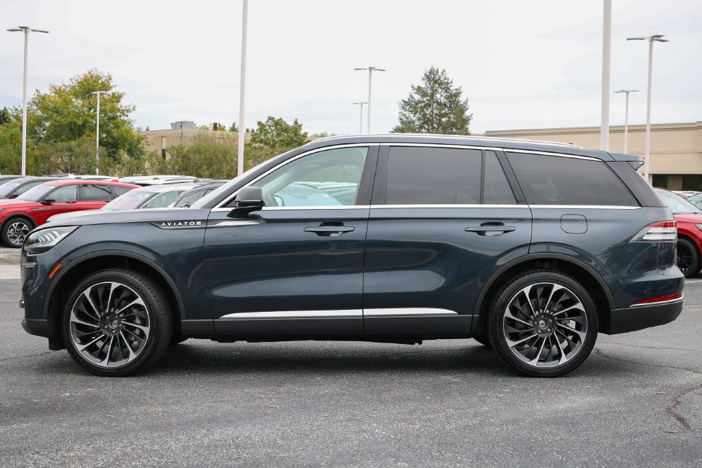 Used 2023 Lincoln Aviator Reserve w/ Equipment Group 201A AWD/4WD image 15