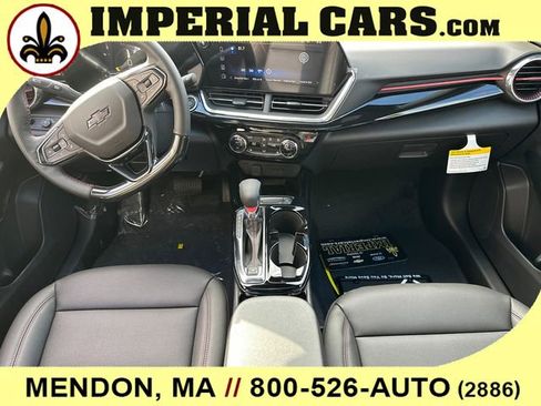 New 2026 Chevrolet Trax RS w/ Sunroof Package FWD image 16