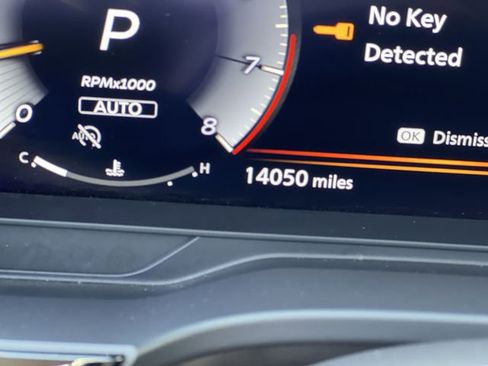 Used 2023 INFINITI QX60 Sensory w/ Cargo Package image 13