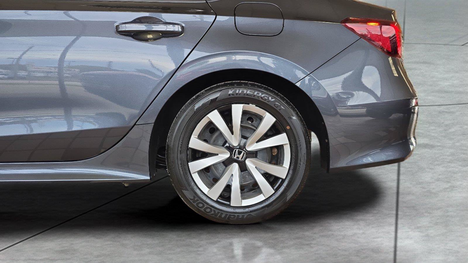 Used 2025 Honda Civic LX image 27
