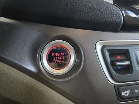 Used 2017 Honda Pilot EX-L image 24