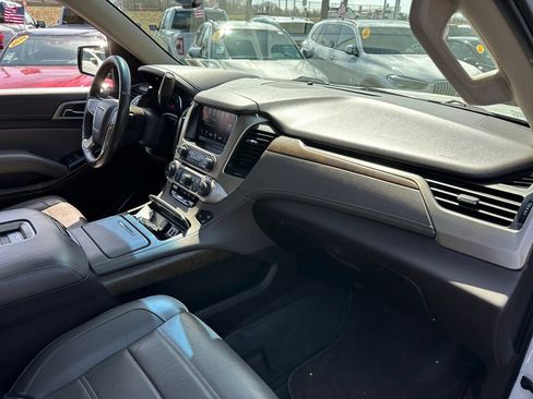 Used 2018 GMC Yukon Denali w/ Denali Ultimate Package image 34