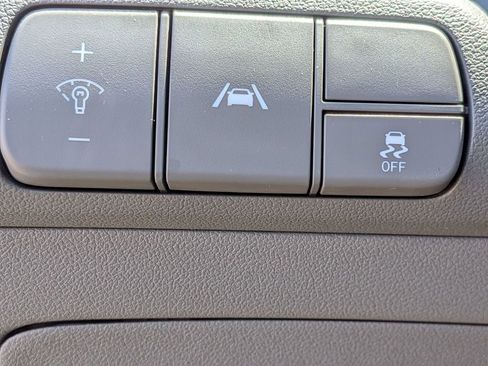 Certified 2023 Hyundai Elantra SEL w/ Convenience Package FWD image 15