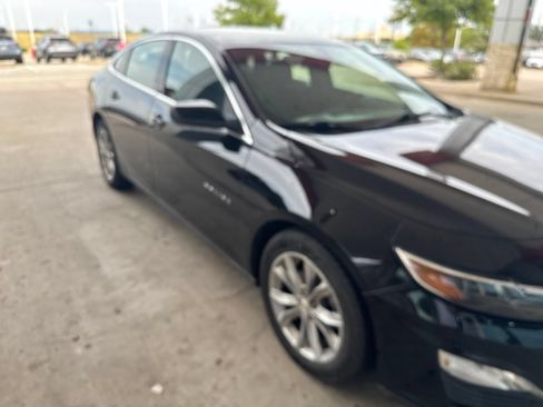 Used 2020 Chevrolet Malibu LT FWD image 30