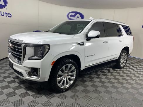 Used 2024 GMC Yukon SLT w/ SLT Luxury Package AWD/4WD image 7