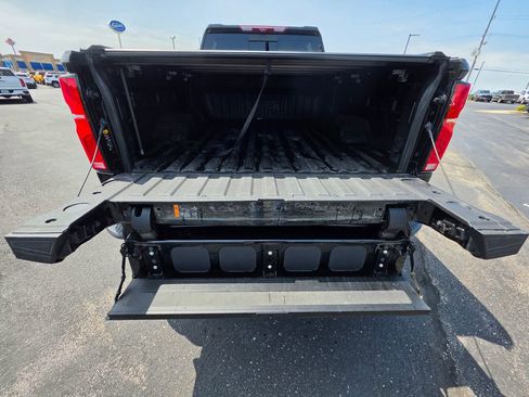 Used 2024 Chevrolet Silverado 2500 High Country w/ High Country Premium Package AWD/4WD image 12
