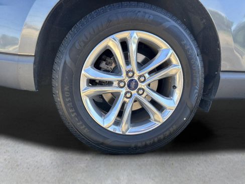 Used 2015 Ford Edge SEL w/ Equipment Group 201A FWD image 28