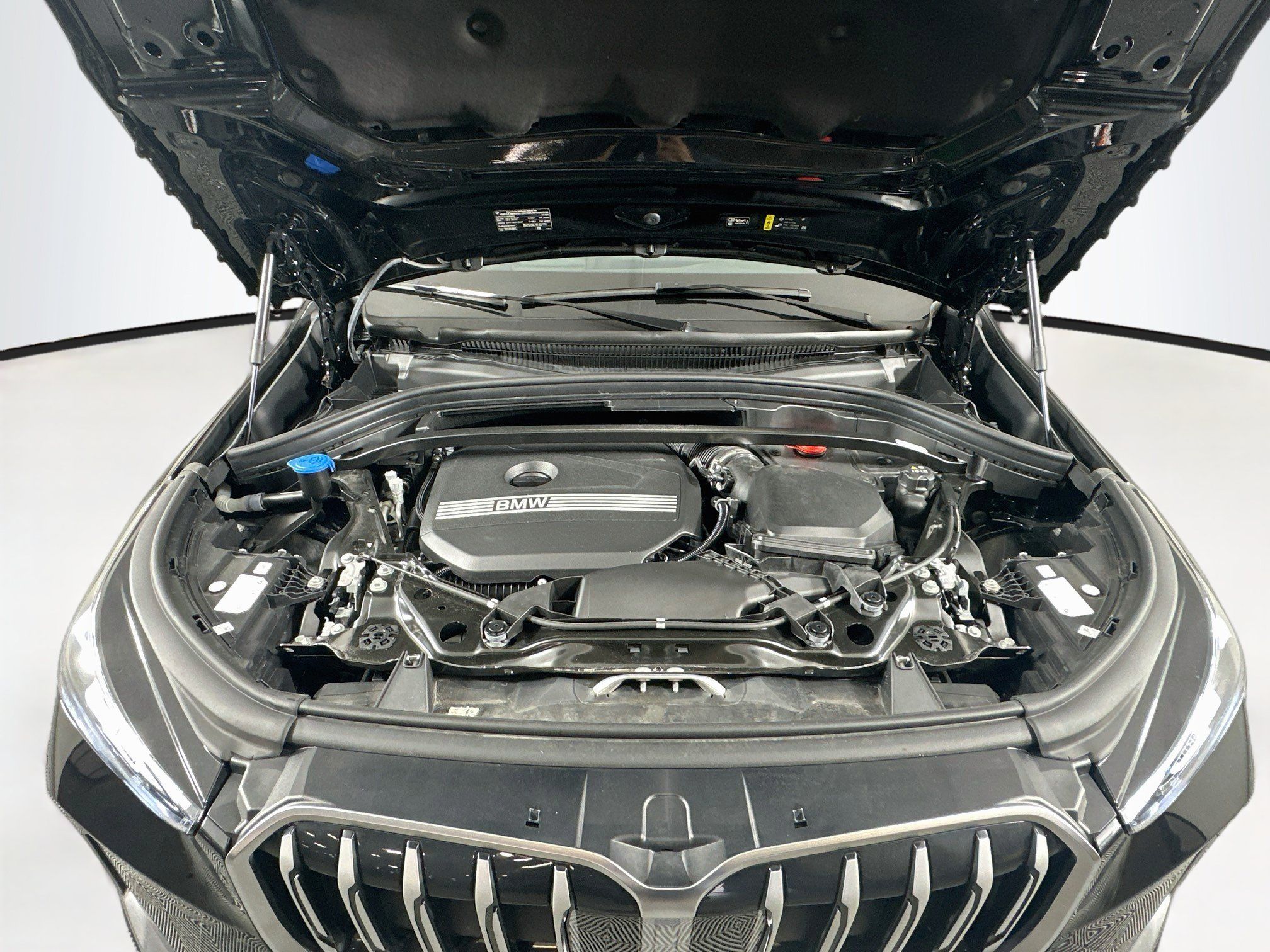 Used 2026 BMW X1 xDrive28i AWD/4WD image 32