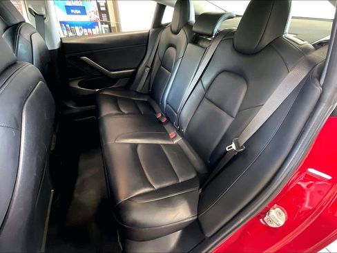 Used 2018 Tesla Model 3 Long Range RWD image 14