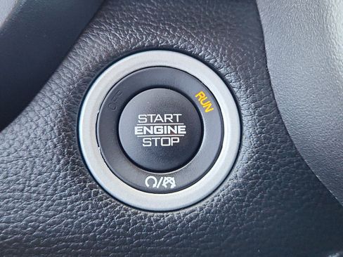 Used 2025 RAM 1500 Big Horn AWD/4WD image 21