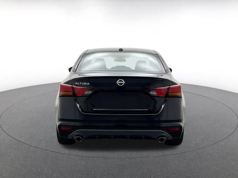 Used 2026 Nissan Altima 2.5 SV FWD image 6