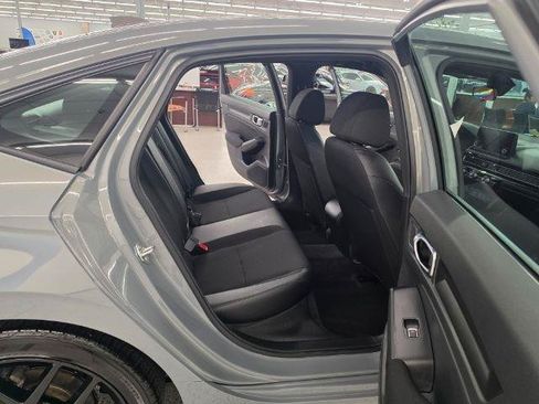 Used 2025 Honda Civic Sport image 33