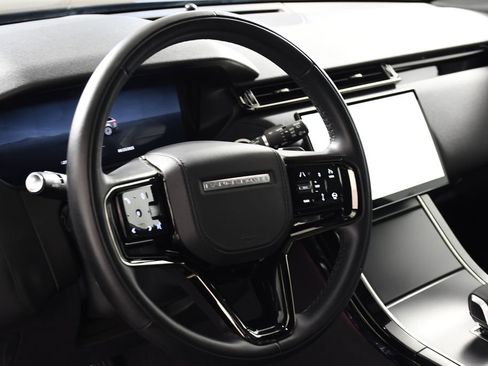 Used 2025 Land Rover Range Rover Velar Dynamic SE AWD/4WD image 13