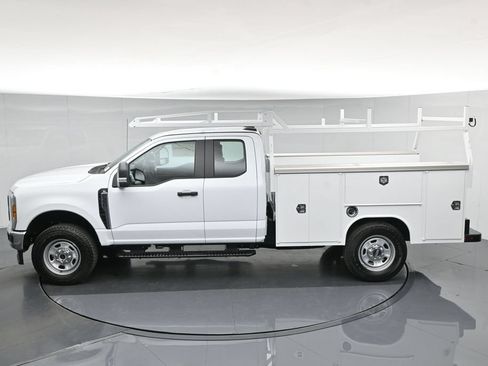 New 2026 Ford F350 XL w/ FX4 Off-Road Package AWD/4WD image 44