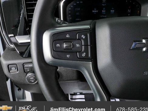 Certified 2026 Chevrolet Silverado 1500 RST AWD/4WD image 9