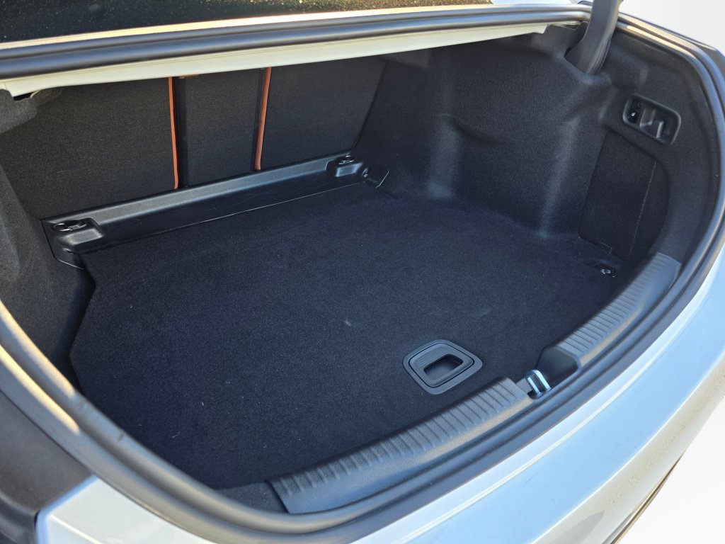 Used 2023 Mercedes-Benz C 300 4MATIC Sedan image 22