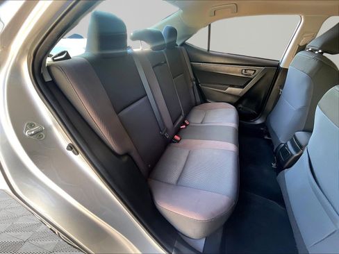 Used 2017 Toyota Corolla LE FWD image 23