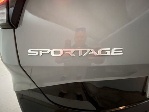 Used 2025 Kia Sportage SX FWD image 27