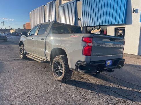 Used 2024 Chevrolet Silverado 1500 LT Trail Boss w/ Convenience Package II image 7