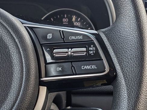 Used 2022 Kia Sportage LX image 16